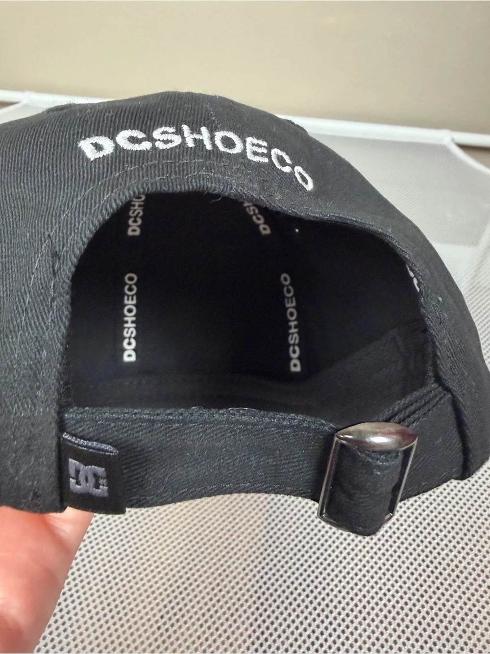 DC Shoes Co Black Adjustable Baseball Hat Cap Mens Skater Snapback Embroidered
